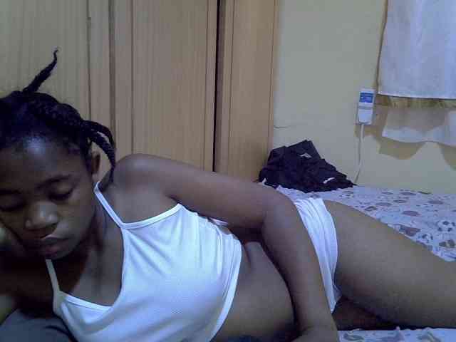 pretty-bianca webcam