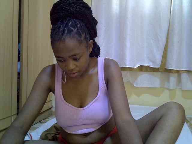 pretty-bianca webcam
