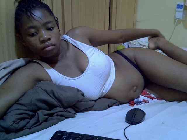 pretty-bianca webcam
