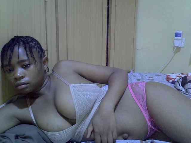 pretty-bianca webcam