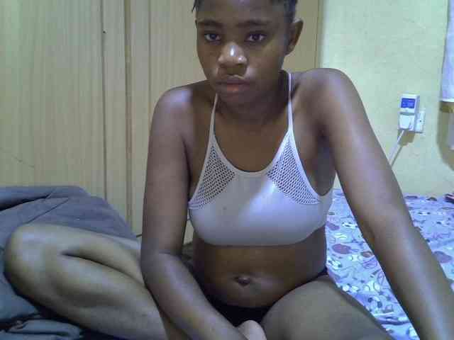 pretty-bianca webcam