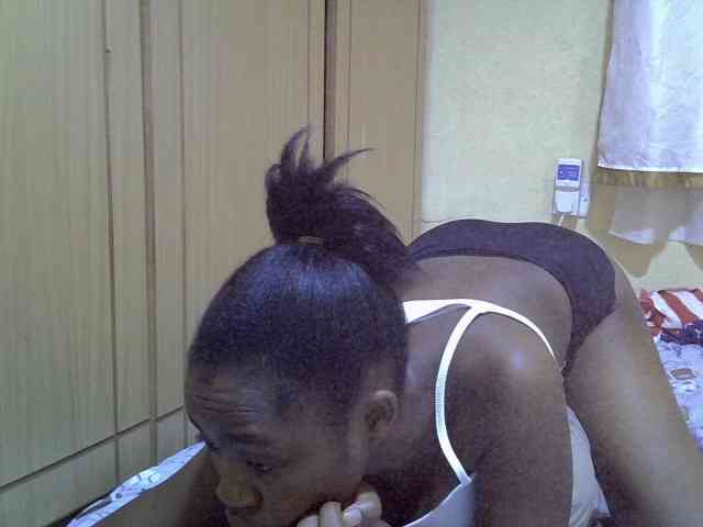 pretty-bianca webcam