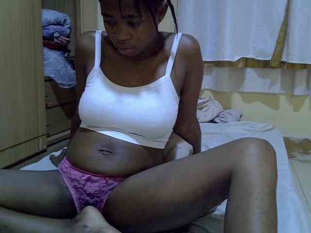 pretty-bianca webcam