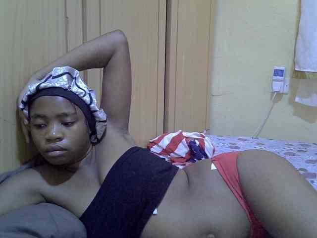 pretty-bianca webcam