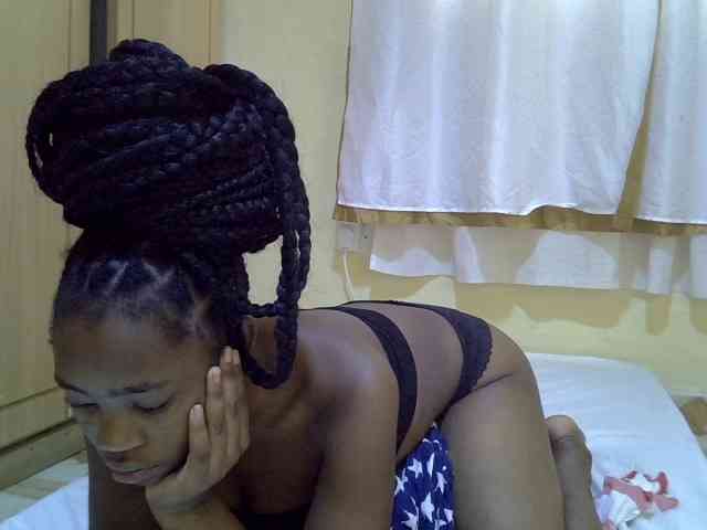 pretty-bianca webcam