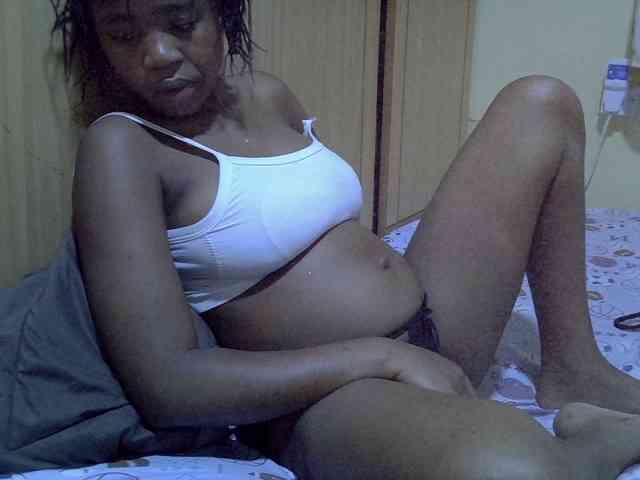 pretty-bianca webcam
