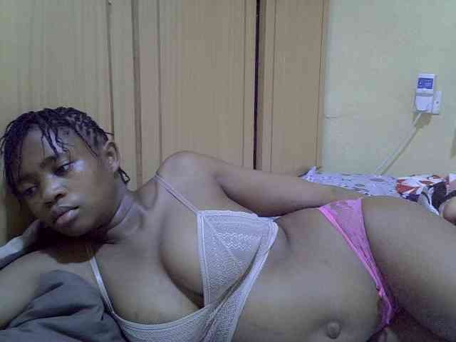 pretty-bianca webcam