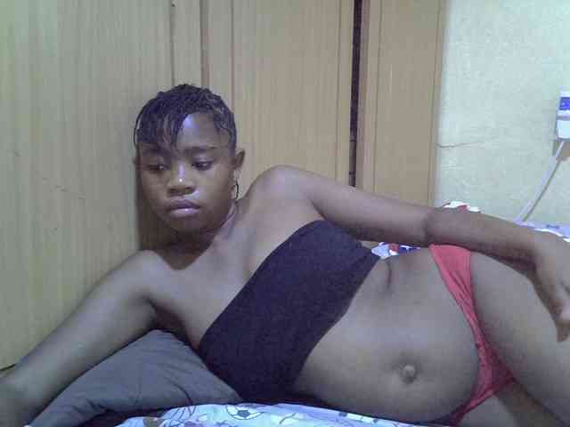 pretty-bianca webcam