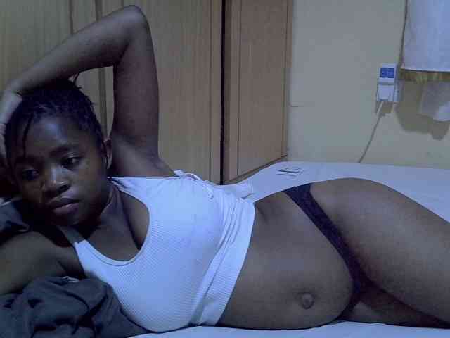 pretty-bianca webcam