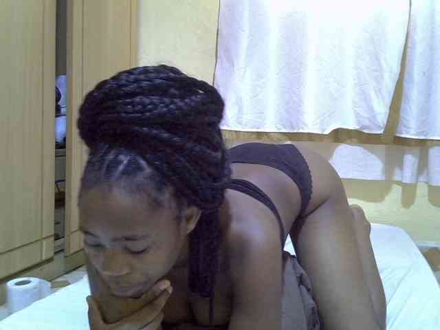 pretty-bianca webcam