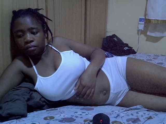 pretty-bianca webcam