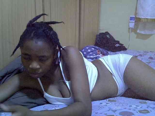 pretty-bianca webcam