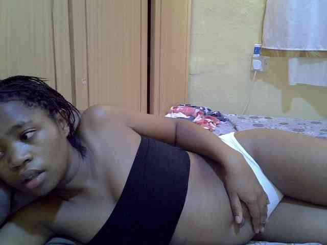 pretty-bianca webcam