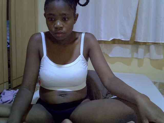 pretty-bianca webcam