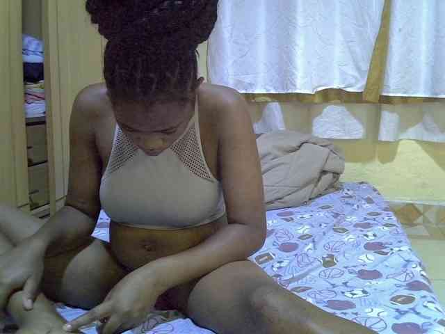pretty-bianca webcam