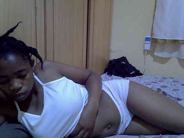 pretty-bianca webcam