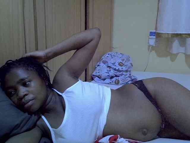 pretty-bianca webcam