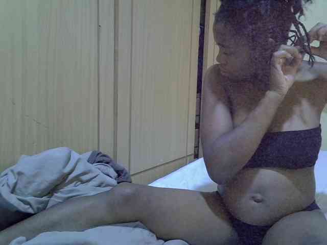 pretty-bianca webcam