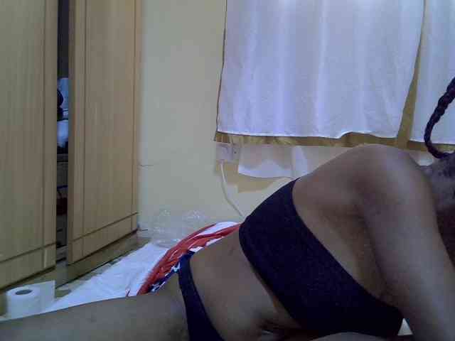 pretty-bianca webcam