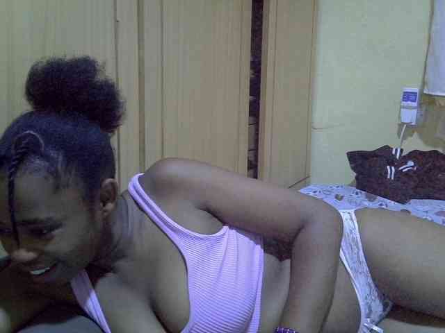 pretty-bianca webcam