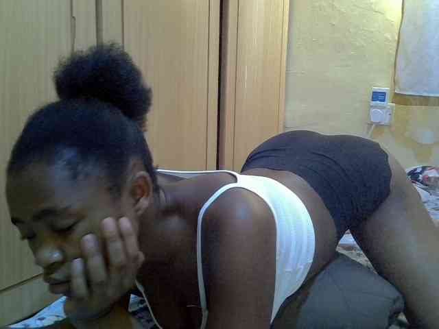 pretty-bianca webcam