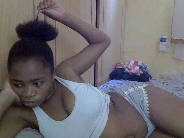 pretty-bianca webcam