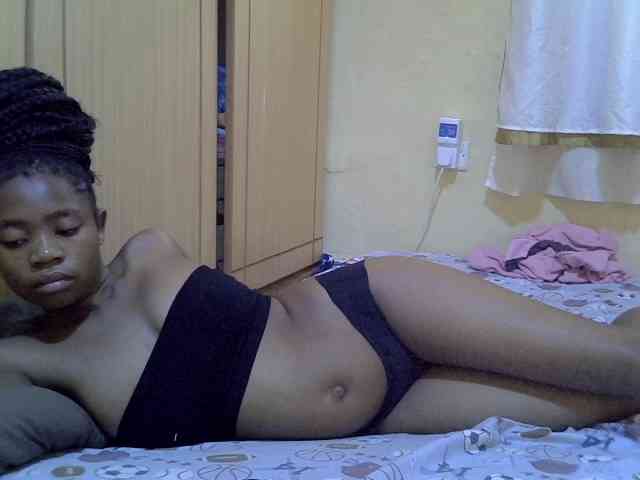 pretty-bianca webcam