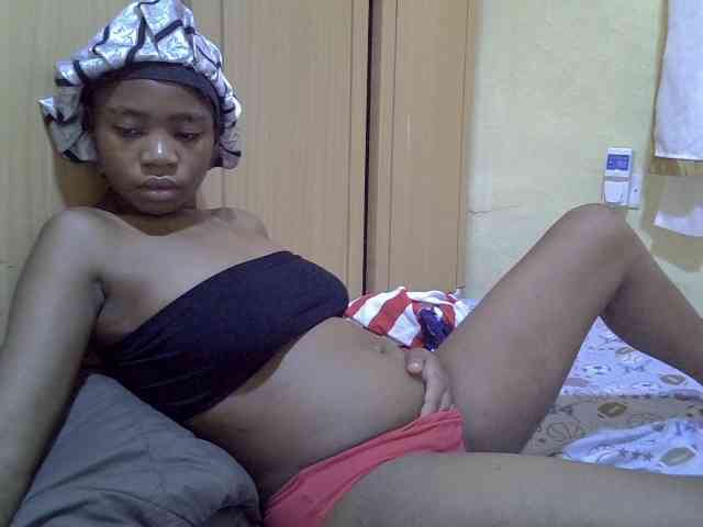 pretty-bianca webcam
