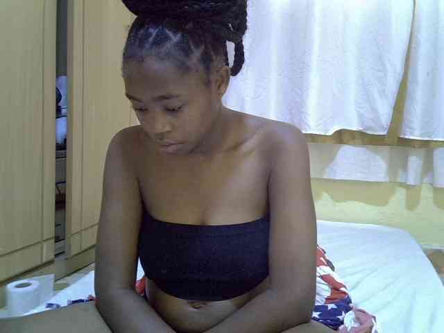 pretty-bianca webcam