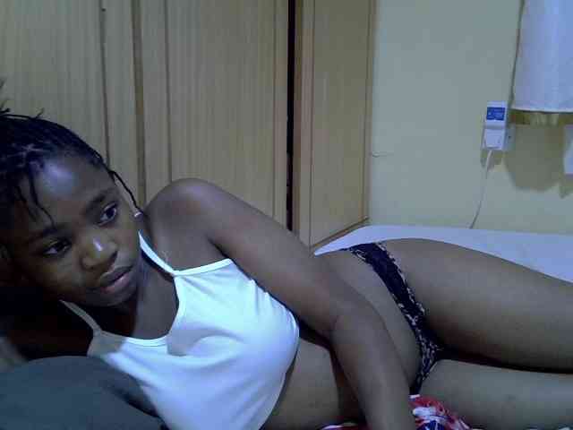 pretty-bianca webcam