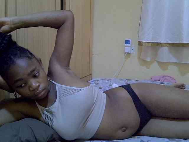 pretty-bianca webcam