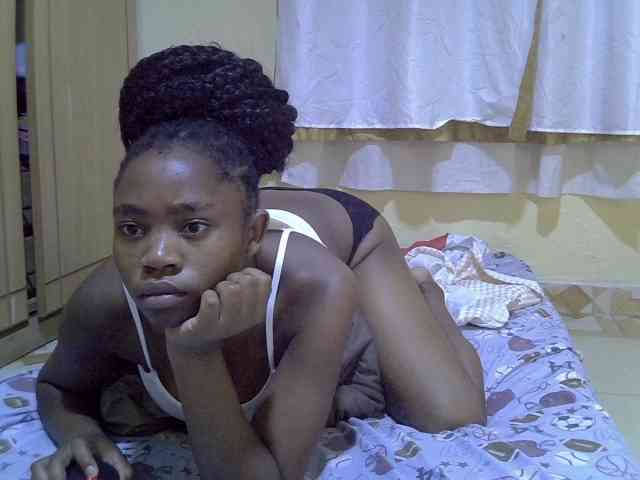 pretty-bianca webcam