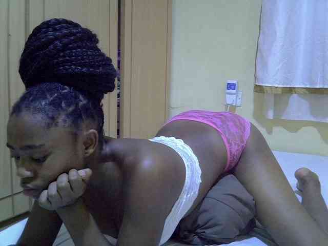 pretty-bianca webcam