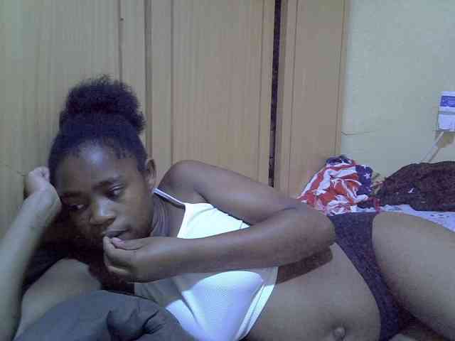 pretty-bianca webcam