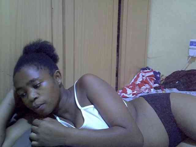 pretty-bianca webcam