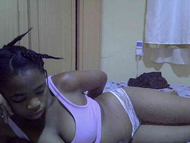 pretty-bianca webcam