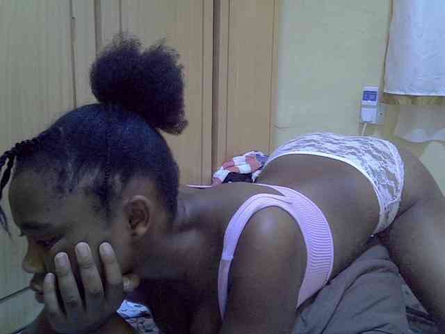 pretty-bianca webcam
