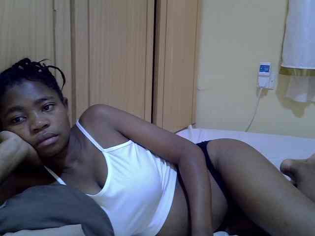 pretty-bianca webcam