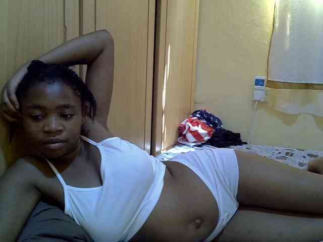 pretty-bianca webcam