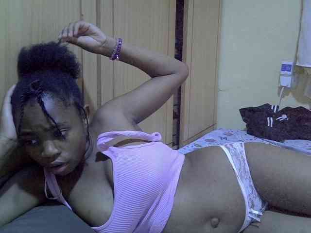 pretty-bianca webcam