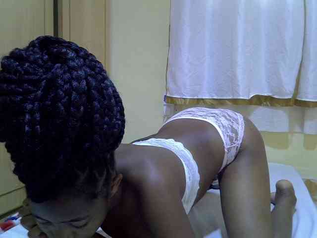 pretty-bianca webcam