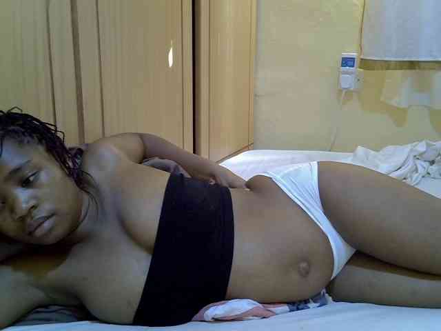 pretty-bianca webcam