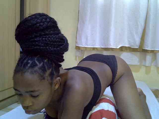 pretty-bianca webcam