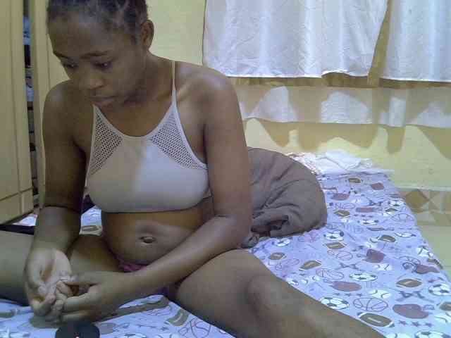 pretty-bianca webcam