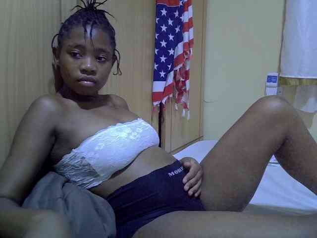 pretty-bianca webcam