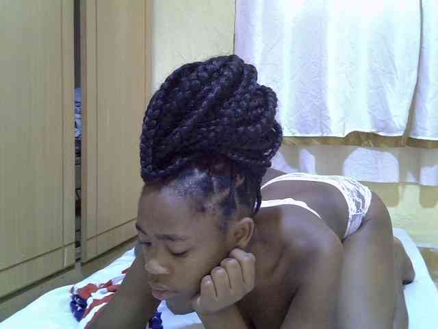 pretty-bianca webcam
