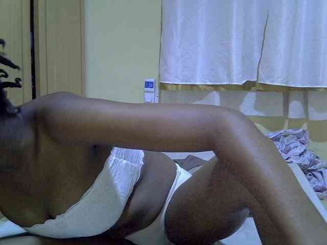 pretty-bianca webcam