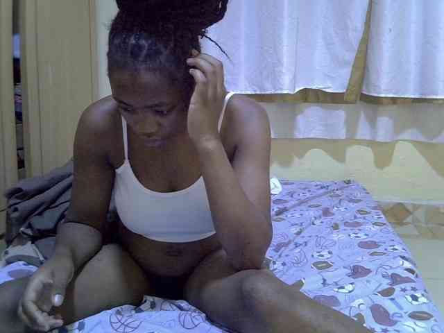 pretty-bianca webcam