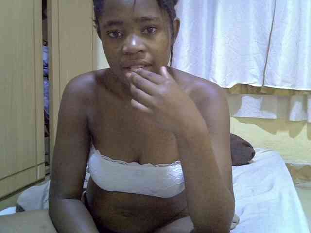 pretty-bianca webcam