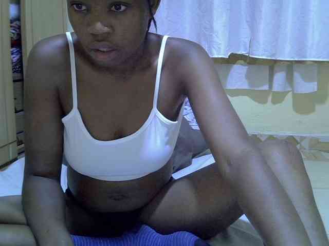 pretty-bianca webcam